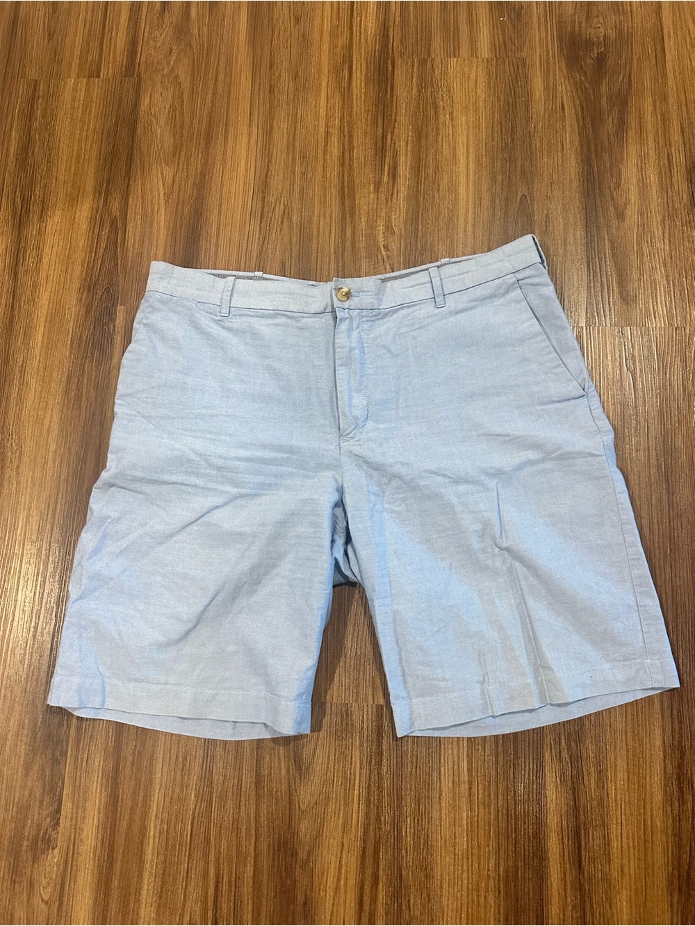 Men’s light blue linen Izod shorts